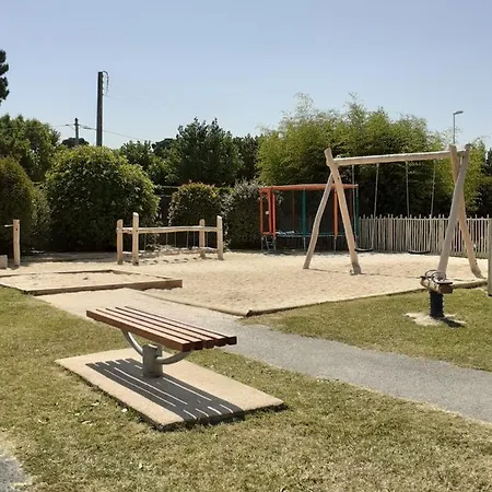 Camping Les Places Dorees Κάμπινγκ